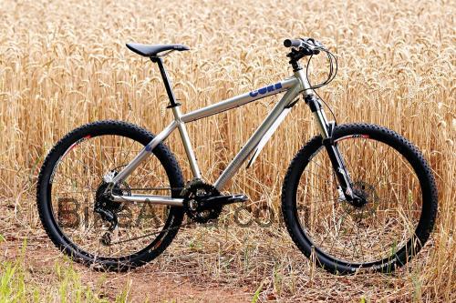 Genesis Core ficha tecnica 